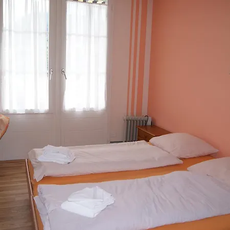 Schlosspintli 호텔 슈피츠