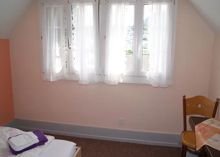 Schlosspintli Hotell