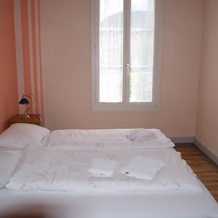 Schlosspintli Hotel